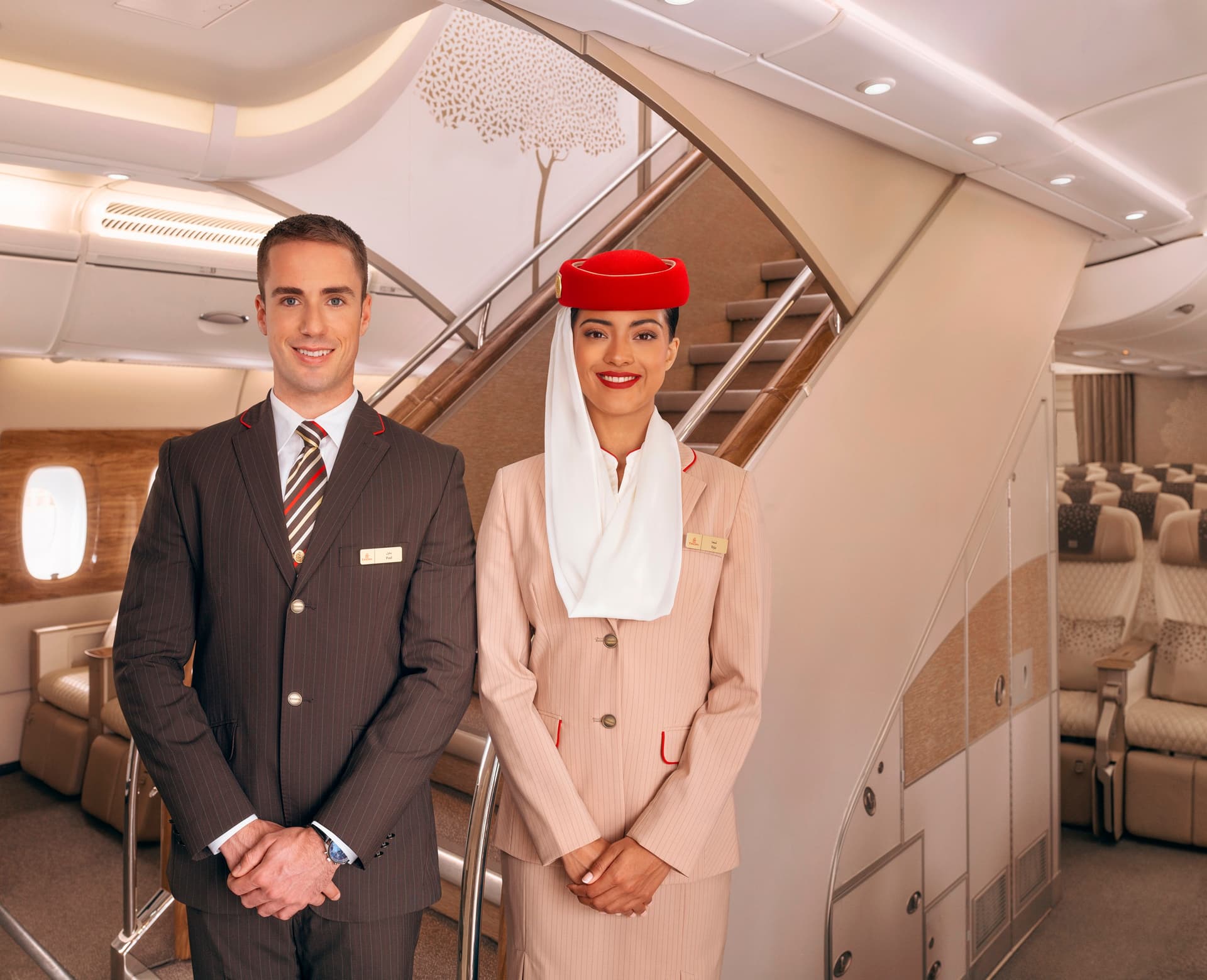 Emirates kabin memuru alımı için Türkiye'de başvurular başlıyor