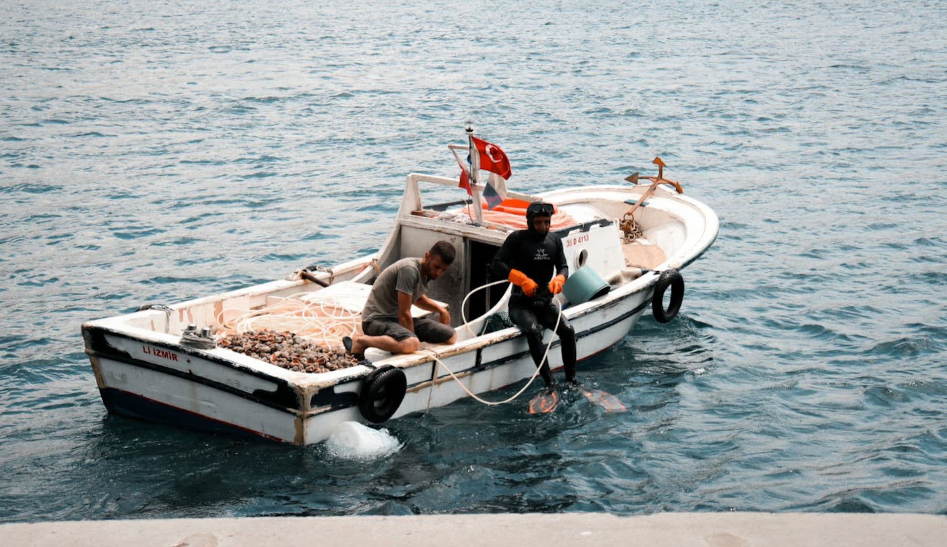 Bodrum'un denizci İsmet Cengiz'in hayatı kitaplaştırıldı