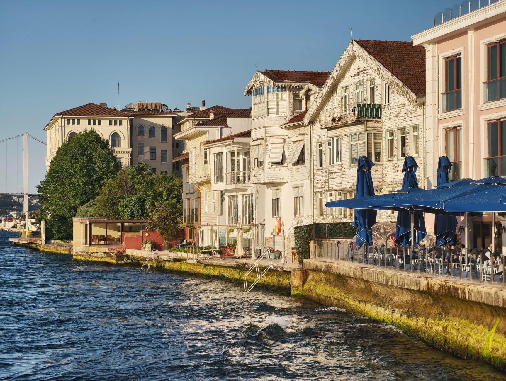 Çırağan Palace Kempinski'de Bosphorus Grill yaz menüsüne başladı