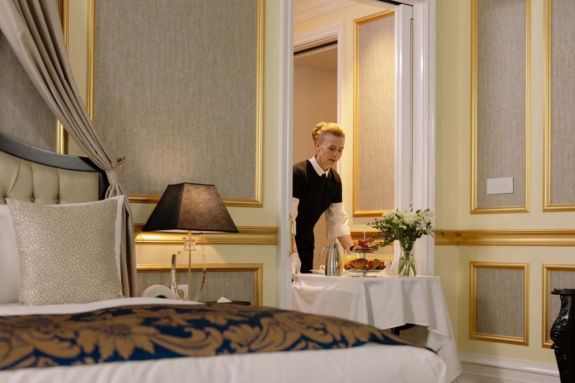 Swissôtel The Bosphorus, Shop The Swiss ile ev ve ofislere hizmet vermeye başladı