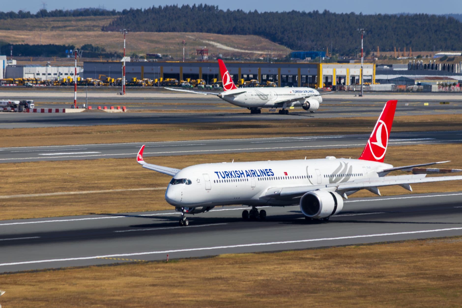 Sabiha Gökçen Havalimanı günlük yolcu ve uçuş sayısında rekor kırdı
