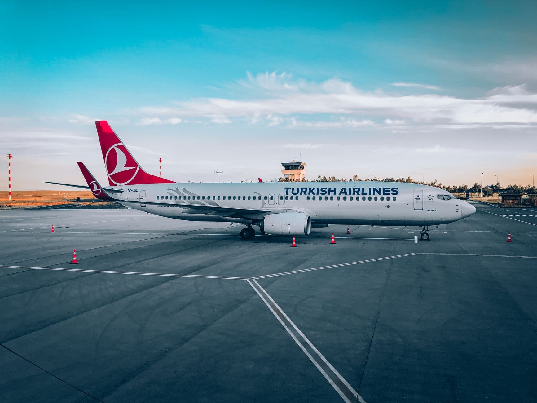 THY'nin ilk yarı net karı 18,9 milyar liraya geriledi
