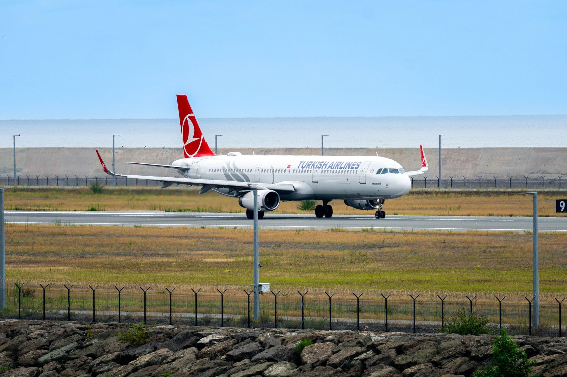 SunExpress İzmir'den Bükreş ve Kişinev'e direkt uçuş başlatıyor