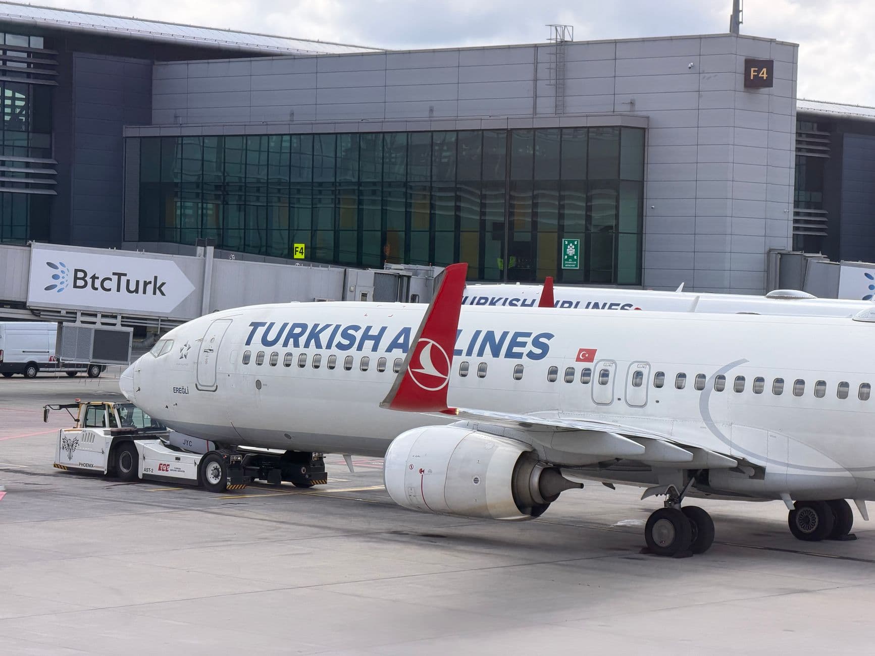 İstanbul Havalimanı'nın 4'ncü ana pisti 18 Eylül'de açılıyor