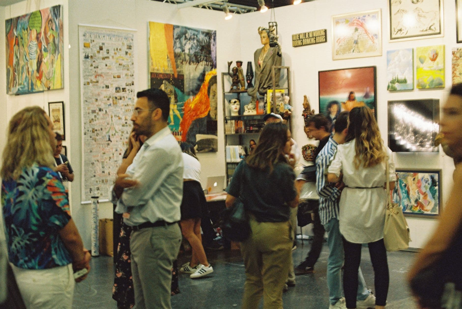 95. İzmir Enternasyonal Fuarı'nda kültür ve sanat sergileri ziyaretçi çekiyor